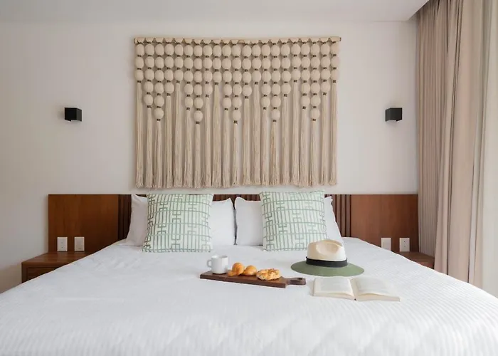 Villa Exclusive 4br In Karanda With Pools And Paddle Tulum