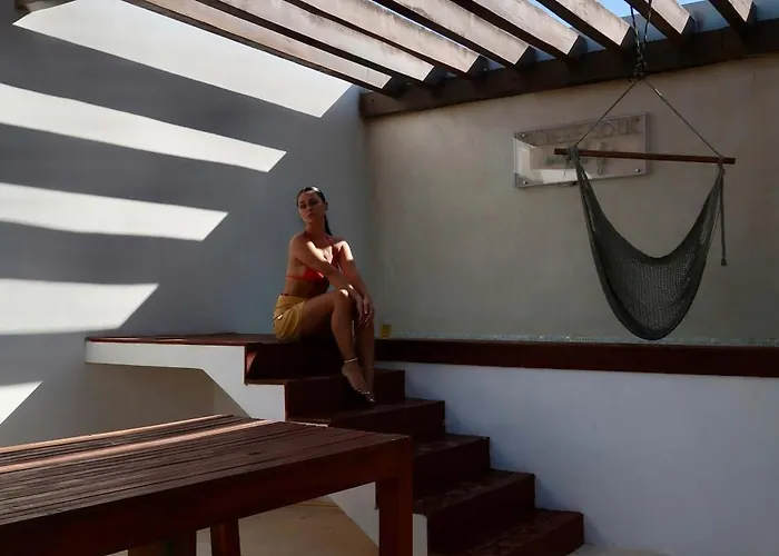 Exclusive 4br In Karanda With Pools And Paddle